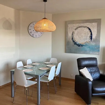 Luxe 3 Slaapkamer Op De Zeedijk! Lejlighed *